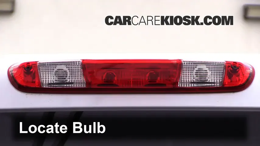 2009 Chevrolet Silverado 3500 HD LT 6.6L V8 Turbo Diesel Crew Cab Pickup (4 Door) Lights Center Brake Light (replace bulb)